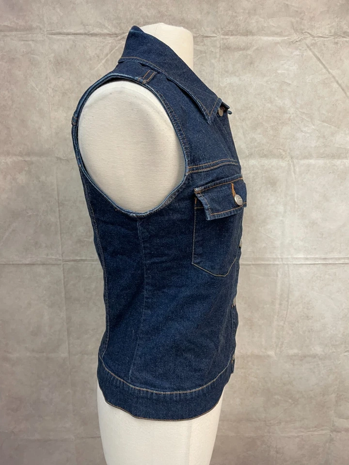 COOGI Australian Vest Womens Blue Denim Contrast Stitch Button Front Size L - Image 4 of 4