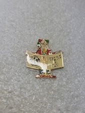 Kiwanis International Collector's Pin Reading Is Fun Lady Lake Florida