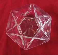  VINTAGE 6 POINTED STAR ASHTRAY CLEAR GLASS  MCM STAR OF DAVID HEXAGRAM