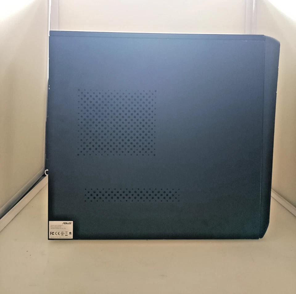 Asus Desktop PC mit AMD Vision-Prozessor  (T6 1126) - Bild 2 von 4