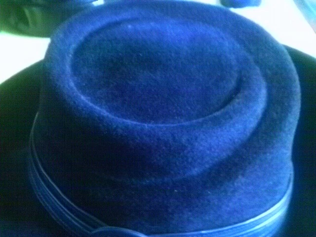 KOKIN BLACK WOOL BROWN LEATHER BUCKLE TRIM CHIC HAT FOR DERBY OR FASHIONISTA - Image 3 of 4