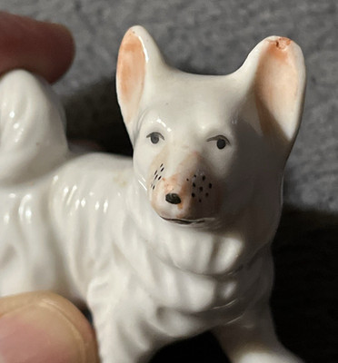 White Samoyed Dog Porcelain HandPainted Clipped ear Figurine Japan