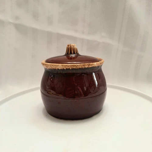 Hull Brown Drip Vintage Bean Pot With Lid Handles Quart Pottery Oven Proof USA