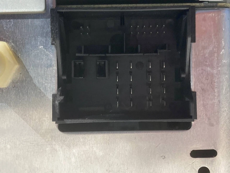 Autoradio Lettore CD Ford Mondeo MK4 (07-10) - Immagine 4 di 4