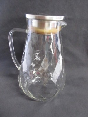 Relaxdays 2 Liter , 64 oz Diamond Pattern  Water Jug w  Strainer Top, Excellent!