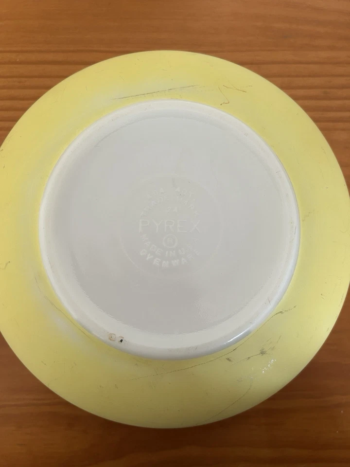 Grand saladier jaune, Pyrex - Photo 3/4