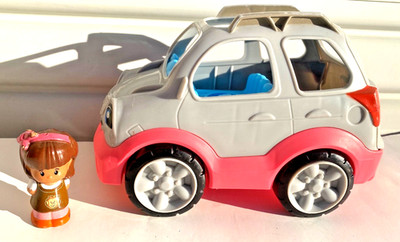 Fisher Price Little People SUV DLF22 Gray Pink 2015 w/ Figure & Sounds Play Car