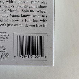 WHEEL OF FORTUNE Nintendo NES, featuring Vanna White, Complete with Styrofoam