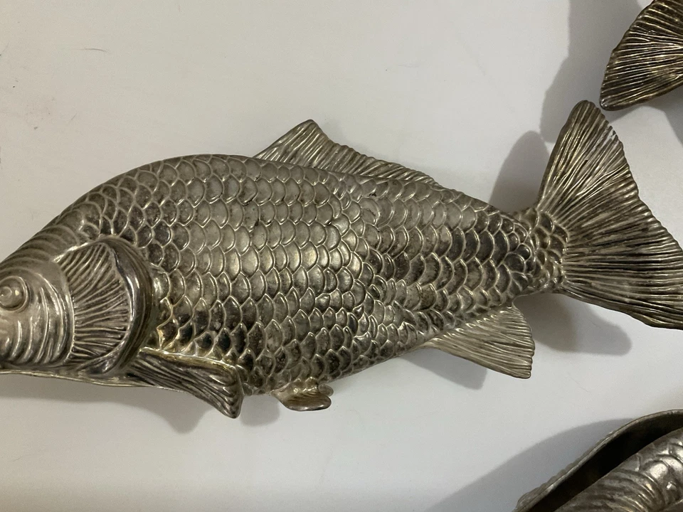 Conjunto de 3 vintage Porta-guardanapos de peixe folheado a prata perfeito para decoração de mesa - Imagem 3 de 4