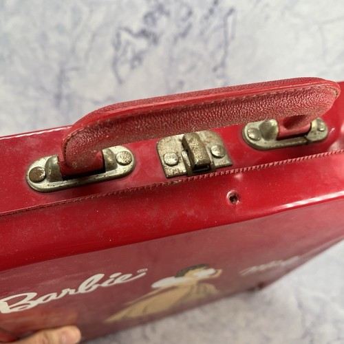 Barbie Vintage 1960s - French Red Case, Damaged - Picture 4 of 9
