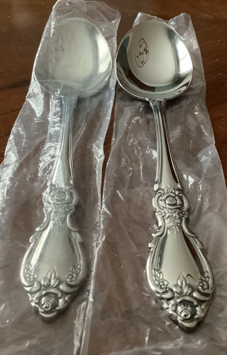 Oneida PLANTATION Set of 2 Serving Spoons Stainless Flatware Unused Indonesia