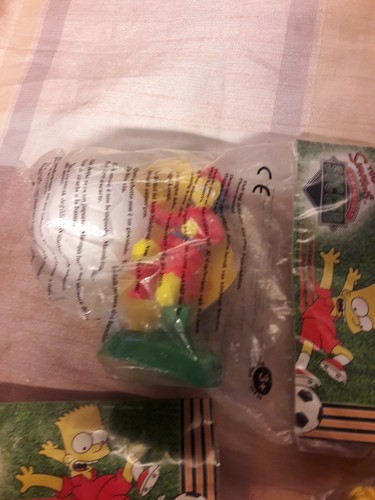 konvolut The Simpsons Burger King 5 Stück Fußball + weitere Sammelfiguren ovp - Bild 3 von 10