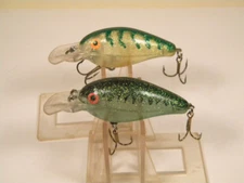 2 Vintage Rebel Crank R Green Glitter rattle crankbait lure