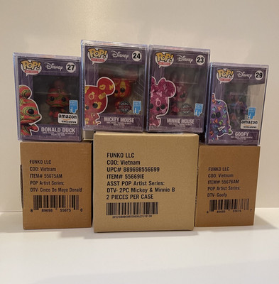 Funko Pop! Art Series Disney Mikey & Minnie Treasures from the Vault Lot of 4