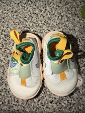 Nike Toddler Flex Runner 2 Baby Slip-On Shoes   Bunny Graphic   Size 2C