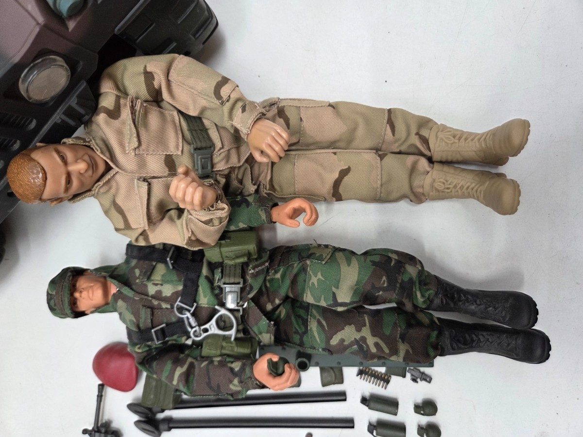 21st Century Toys 1/6 M998 CARGO 21st Century Toys 1/6 M998 CARGO