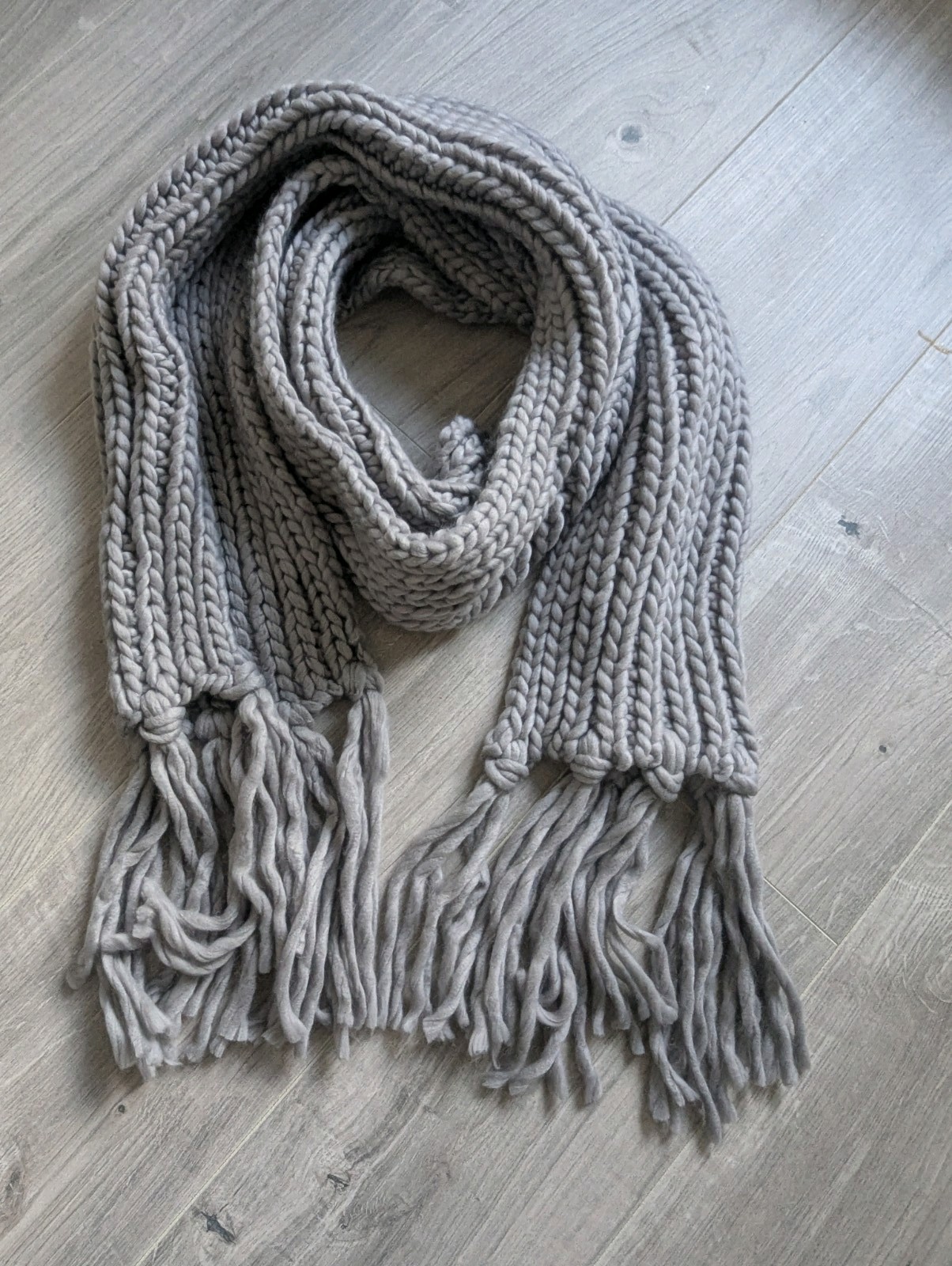 Primark Atmosphere Chunky Knit Grey Scarf Tassel Fringe