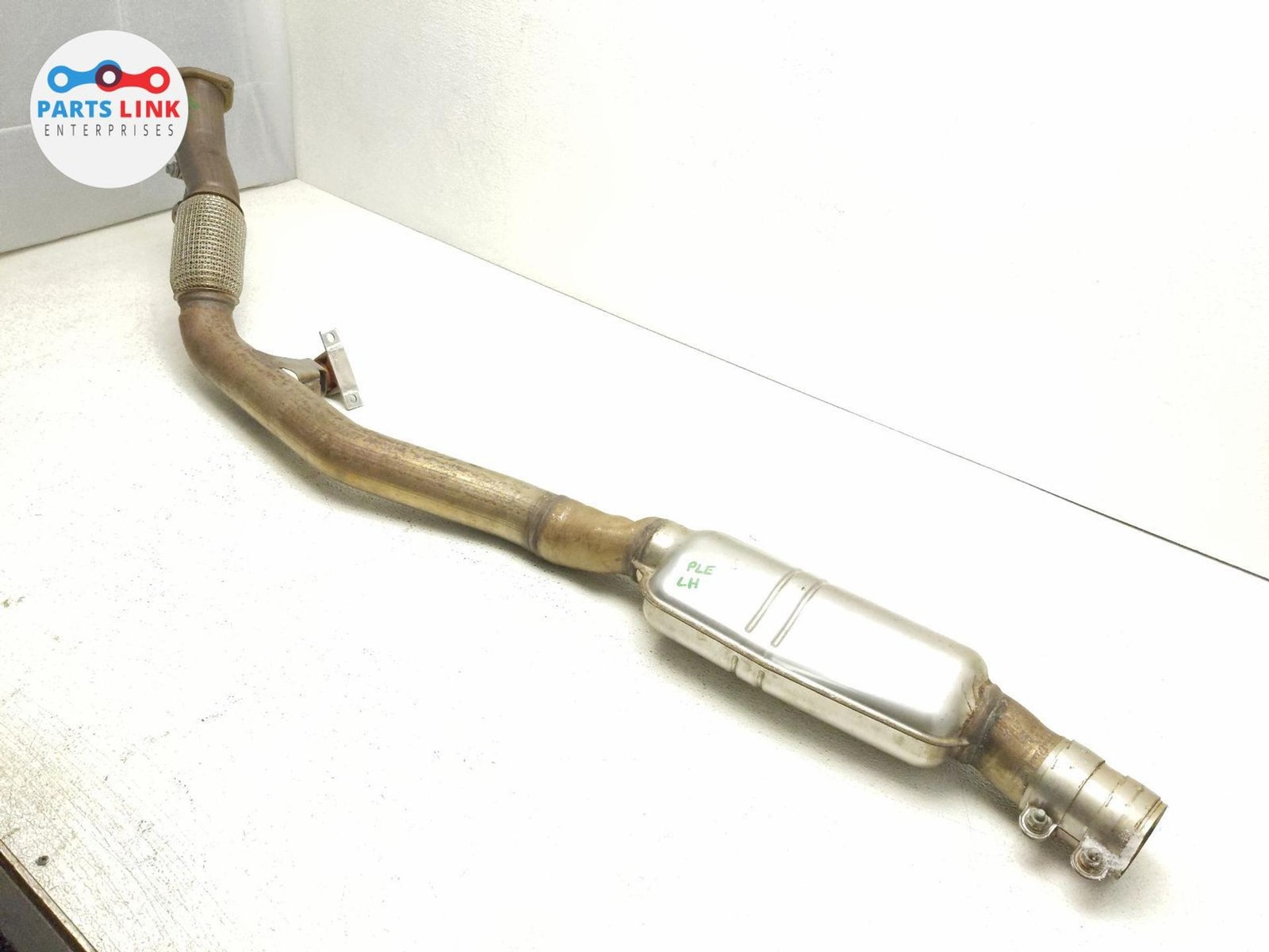 Bentley Bentayga 2016-2020 LEFT Exhaust pipe