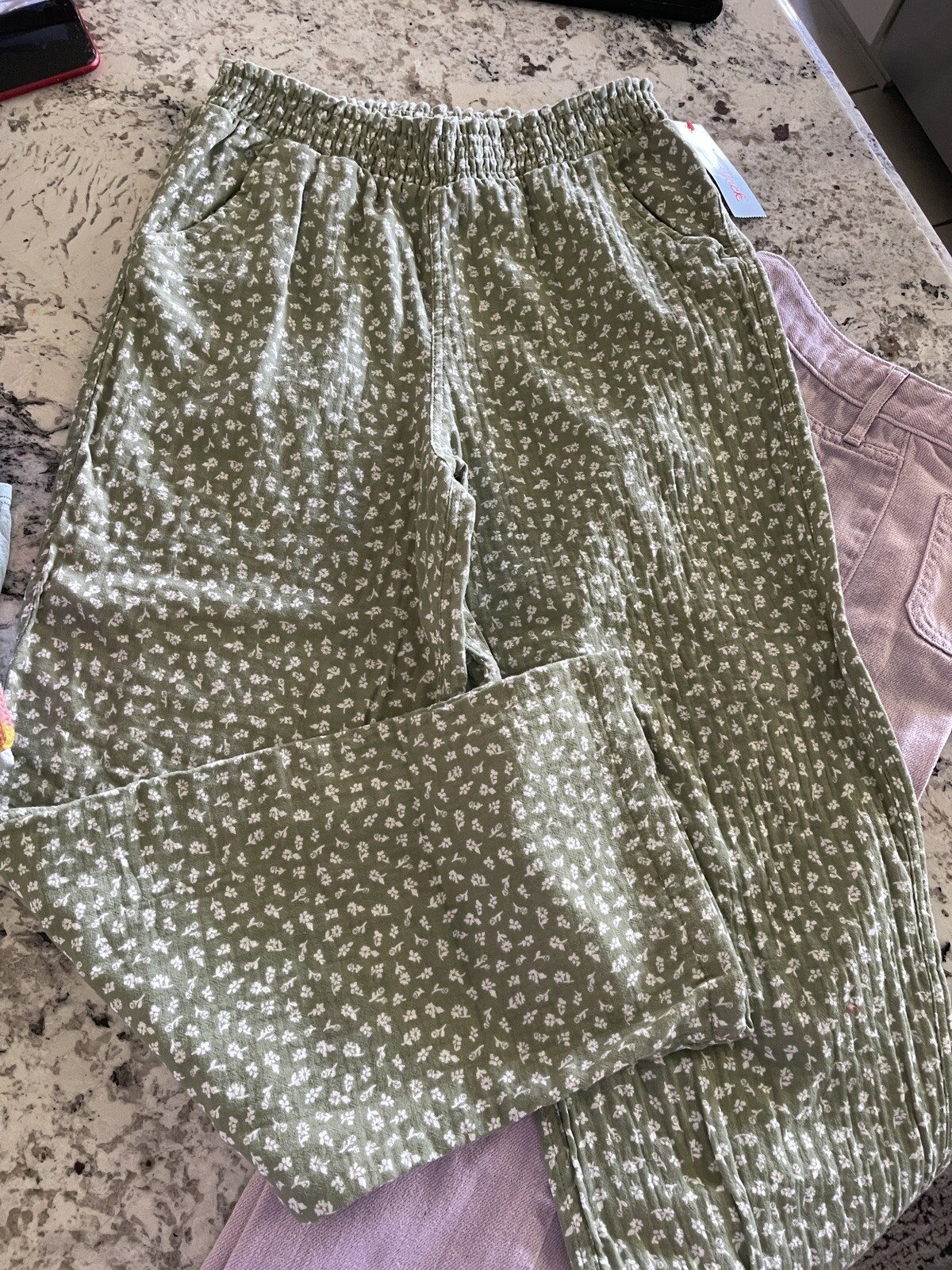 Picture 3 of 17
