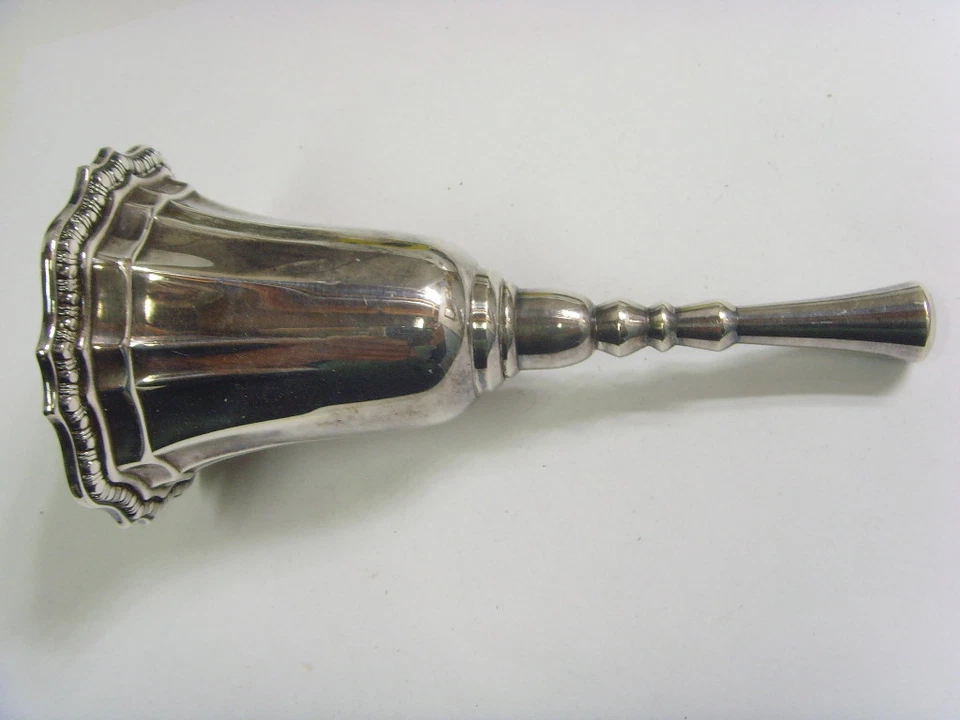 1978 vintage coleção mansão Hudson prata placa hostess sino 5 7/8 polegadas 50305 - Imagem 2 de 4