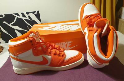 Jordan 1 AJKO Rush Orange   100% Neu und verkauft in OVP EU44