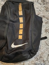 Nike Hoops Elite Pro Backpack Negro Y Dorado 32 Ltros 17pulg Basketball BA5554