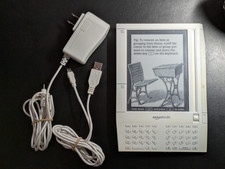 Amazon Kindle D00111 White First Generation eReader Tested Fully Functional