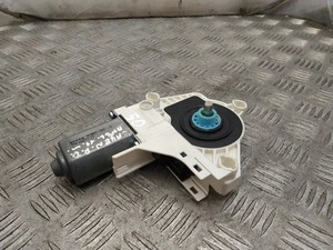 PORSCHE CAYENNE 92A Fensterhebermotor vorne rechts 8K0959802B 3.00 24586448