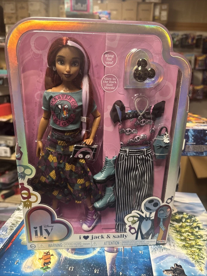 Disney Ily 4EVER I Love Jack & Sally Pesadilla antes de Navidad ¡Muñeca y trajes! Foto 2 de 4