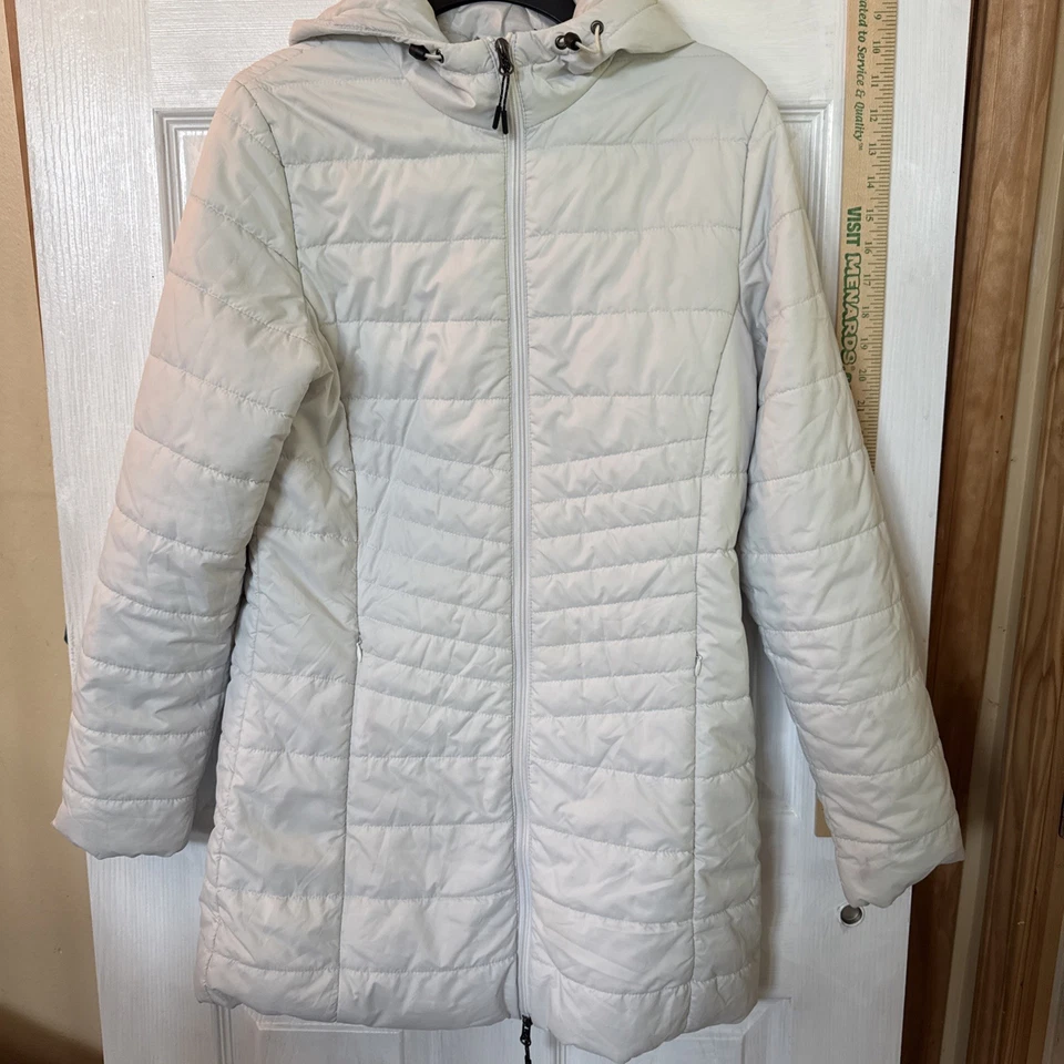 New Balance Women's Water-Resistant Hooded Jacket Athletic White M 42”x32” - Image 2 of 4