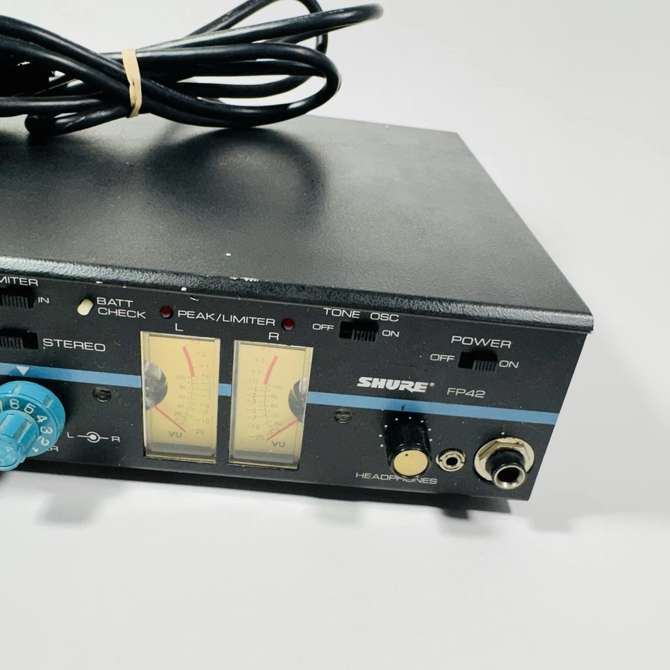 Shure FP42 4-input 2-Output Broadcast Stereo Microphone Mixer Complete - Image 3 of 4