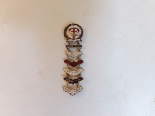 VINTAGE GOLD FILLED PIN ENAMEL EPISCOPAL SUNDAY SCHOOL ATTENDANCE