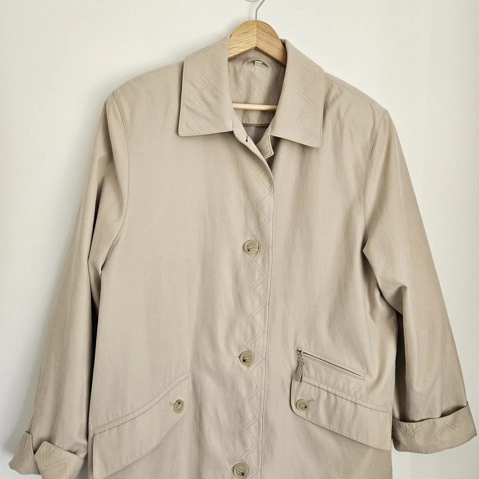 Cotswold Collections Beige Lightweight Jacket Lined Stitched Detail - Size UK 12 - Image 2 of 4