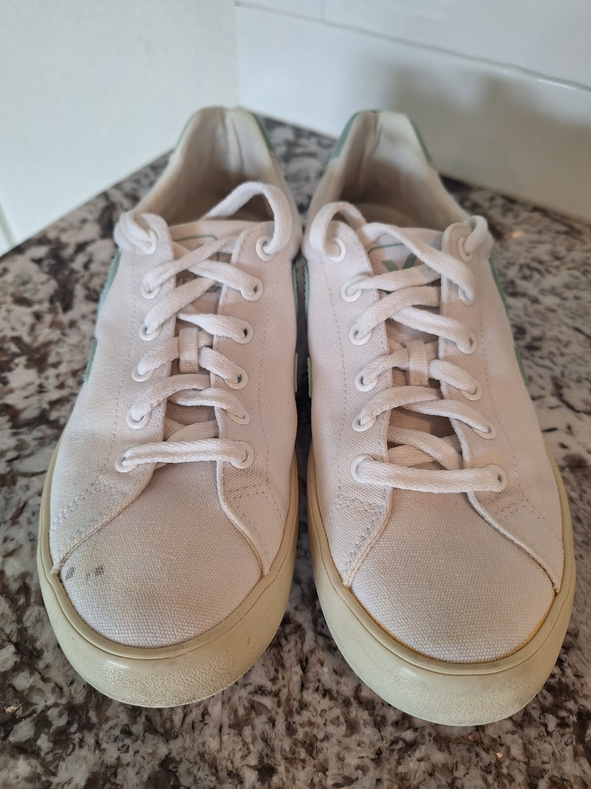 Veja Canvas Sneakers White size 8