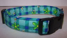 Wet Nose Designs Bees and Flowers Spring Spring Time Dog Collar Blue Green