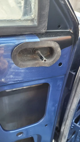 Mk2 Fiesta Wing Mirror Rubber