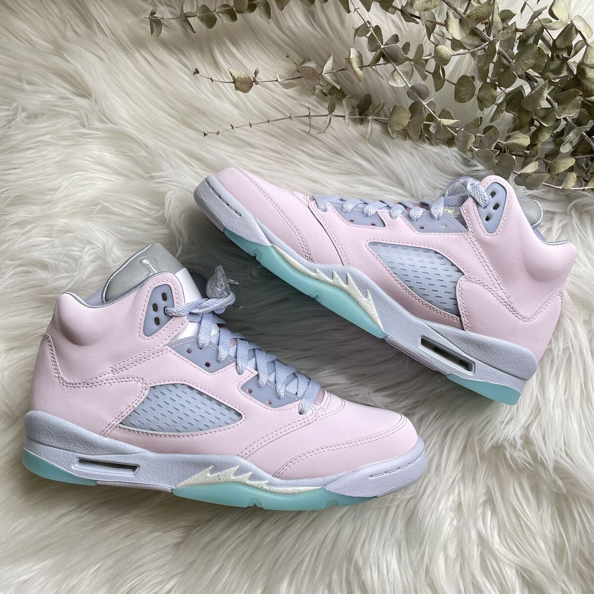 NIKE AIR JORDAN RETRO 5 SE Regal Pink/Ghost/Copa DV0563 600 NIKE AIR JORDAN RETRO 5 SE Regal Pink/Ghost/Copa DV0563 600