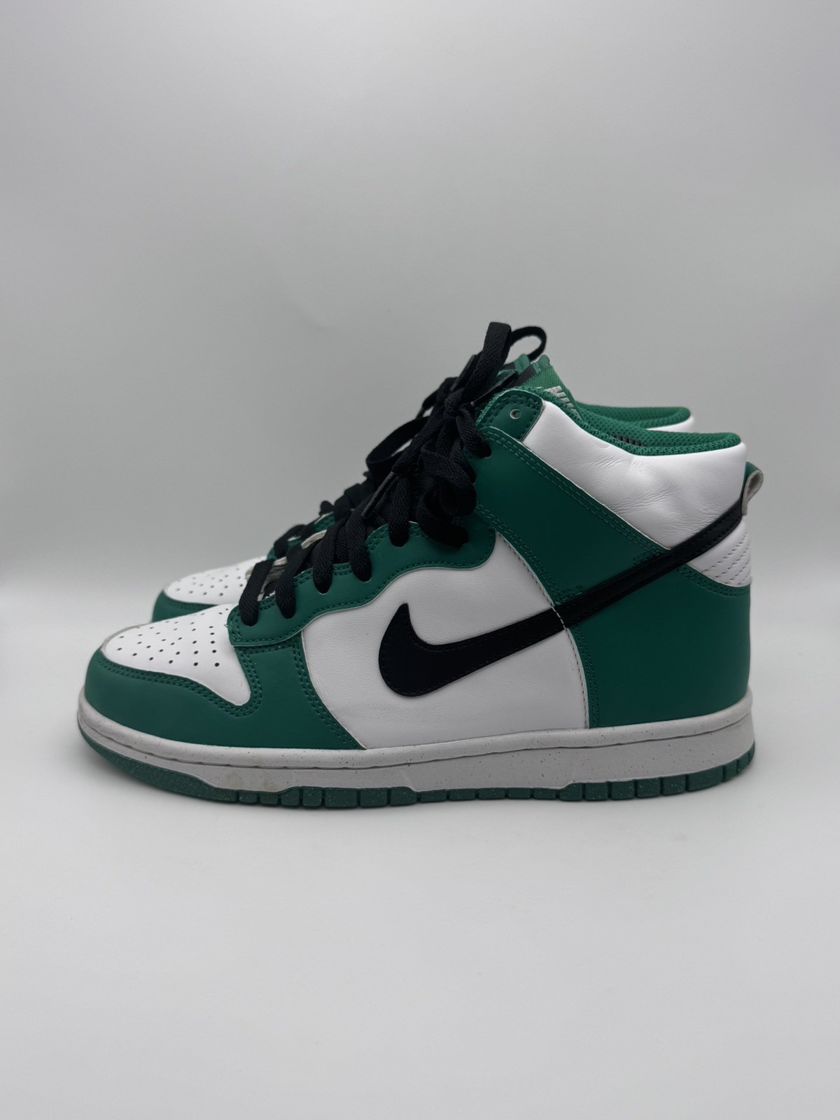 Nike Size UK 6 Dunk High GS Green White Black “Celtics” DR0527-300 image 9