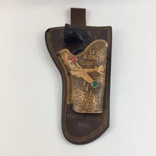 WW II US ARMY TOY GUN PISTOL HOLSTER GENERAL MACARTHUR VINTAGE RARE COMPLETE 