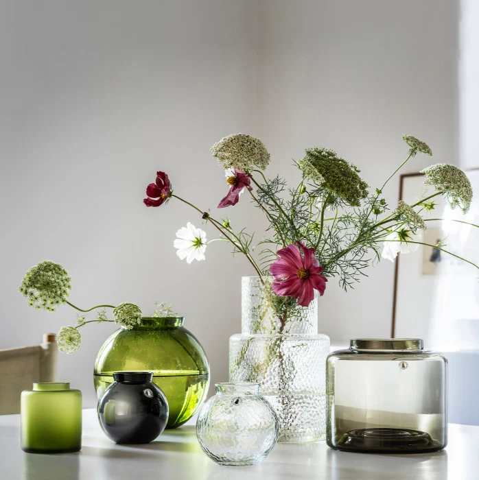 IKEA KONSTFULL Tisch-Blumenvase, schwarz, 4 Zoll, 10 cm BRANDNEU - Bild 4 von 4