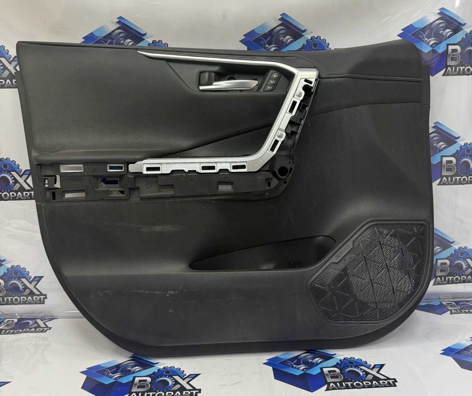 2019-2025 TOYOTA RAV4 LIMITED FRONT LEFT SIDE INTERIOR DOOR PANEL TRIM OEM
