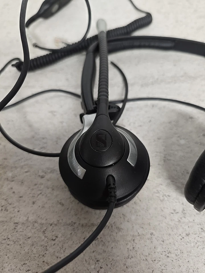 Sennheiser CC 550 IP Duo Noise Cancelling Headset Phone, photo 2 of 4
