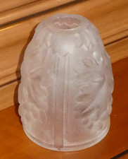 Tulipe ART DECO pâte de verre incolore en mat et brillant raisins en relief