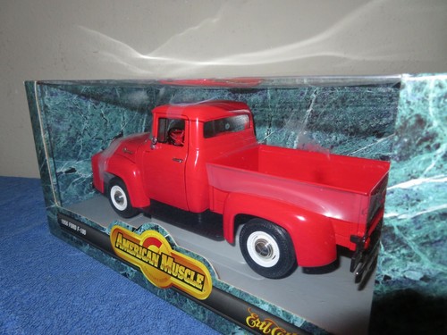 1956 FORD F-100 PICKUP RED ERTL 1:18 OPENING HOOD, DOORS & TAILGATE - Picture 4 of 6