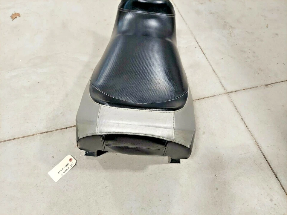 03-07 Skidoo Mach Z Seat Rev GSX 600 800 Renegade Black Silver REV  - Image 3 of 4