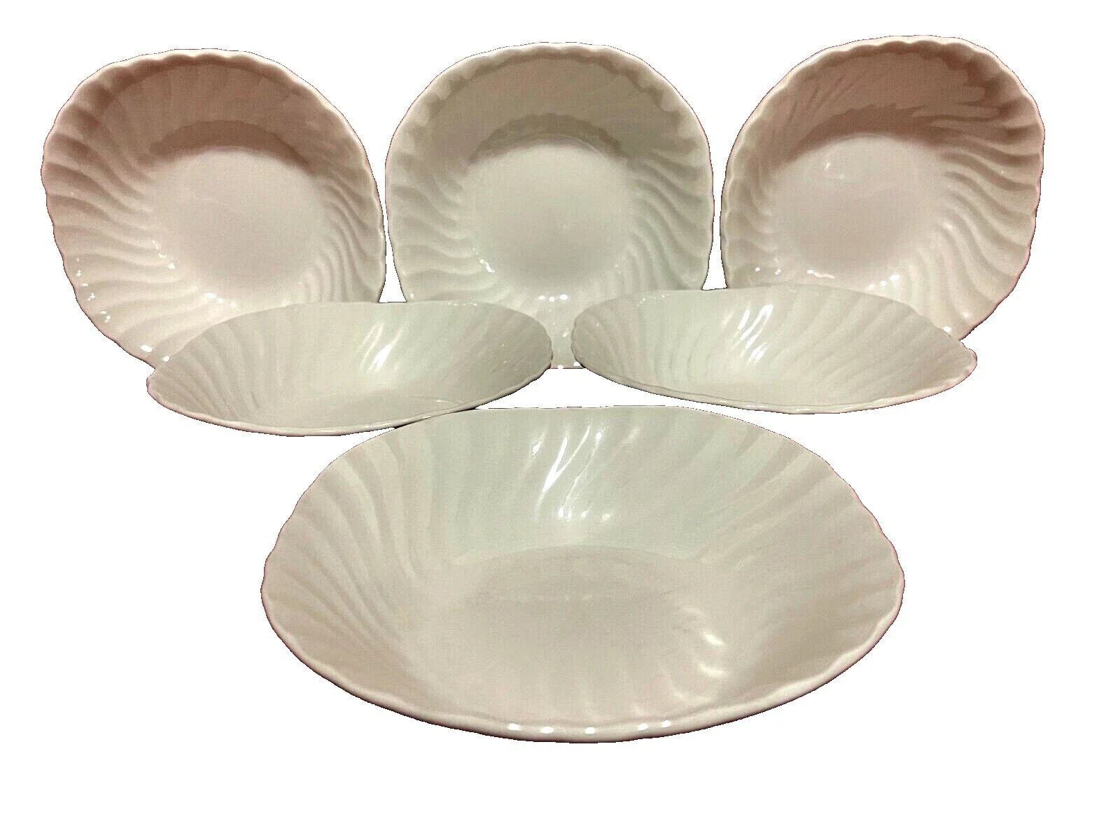 Белые тарелки Johnson Brothers для столовой