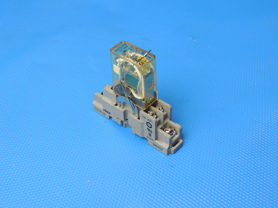 IDEC IDEC RH18-UID POWER RELAY  DC24 SH1B-05  Inkl. MwSt