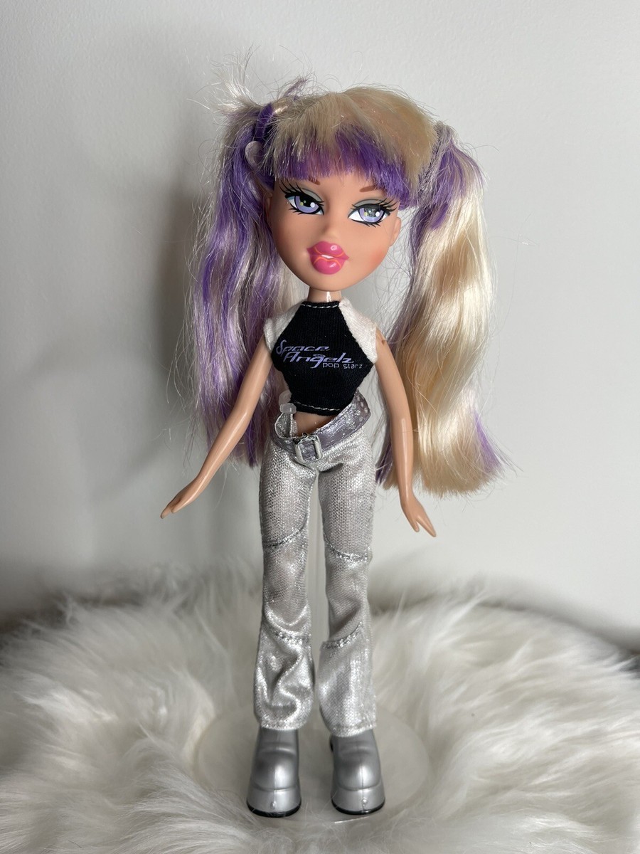 VTG 😍 Bratz Live In Concert Space Angelz Dana Doll 🤩 Must See