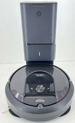 iRobot Roomba i7+ Robot Vacuum with Self-Emptying Base- Pre-Owned