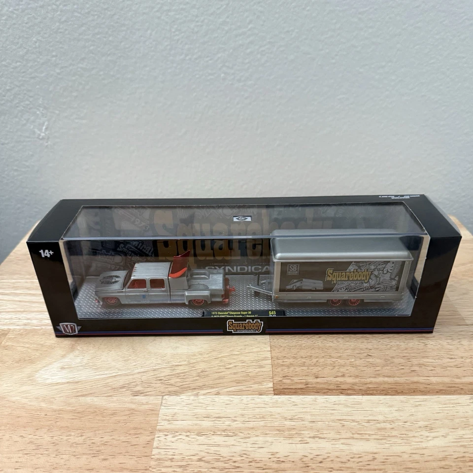 MÁQUINAS M2 73 CHEVY CHEYENNE 30 Y 73 GMC SIERRA SQUAREBODY SYNDICATE RAW CHASE Foto 3 de 4